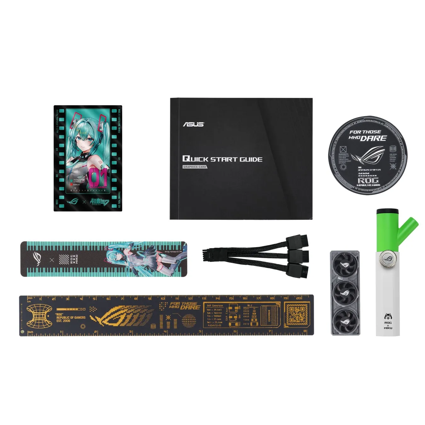 ASUSのグラフィックカード関連の製品の写真。初音ミクとのコラボレーション製品や、ROGのロゴが入った製品が写っている。