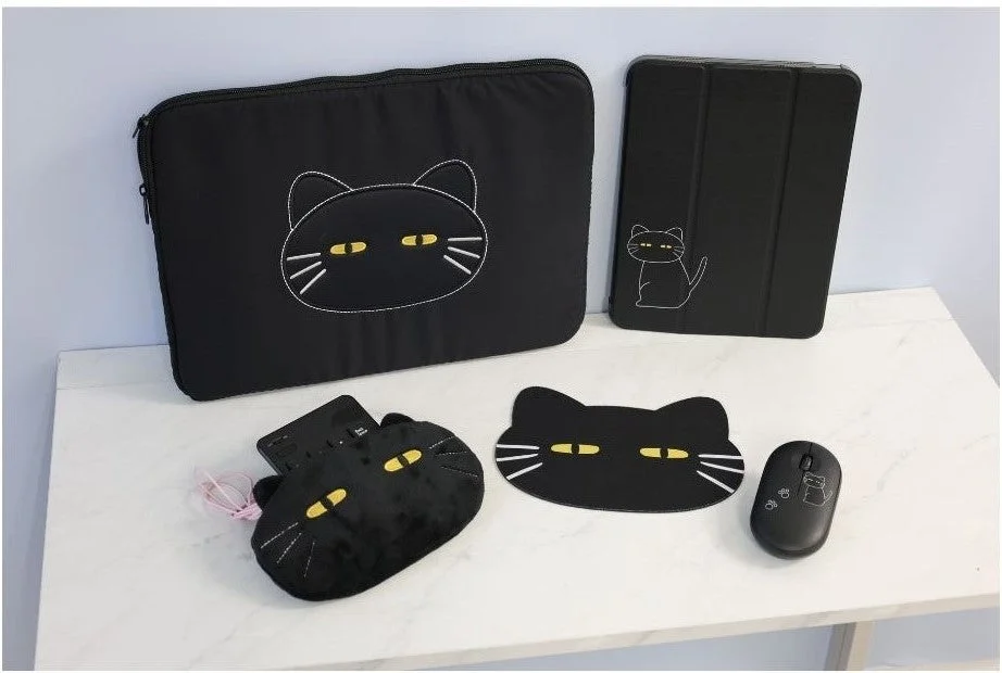 【ニトリ デコホーム】あの「デコネコ」があなたのデスクに!ゆるかわデジタル機器アクセサリーで毎日をもっと楽しく