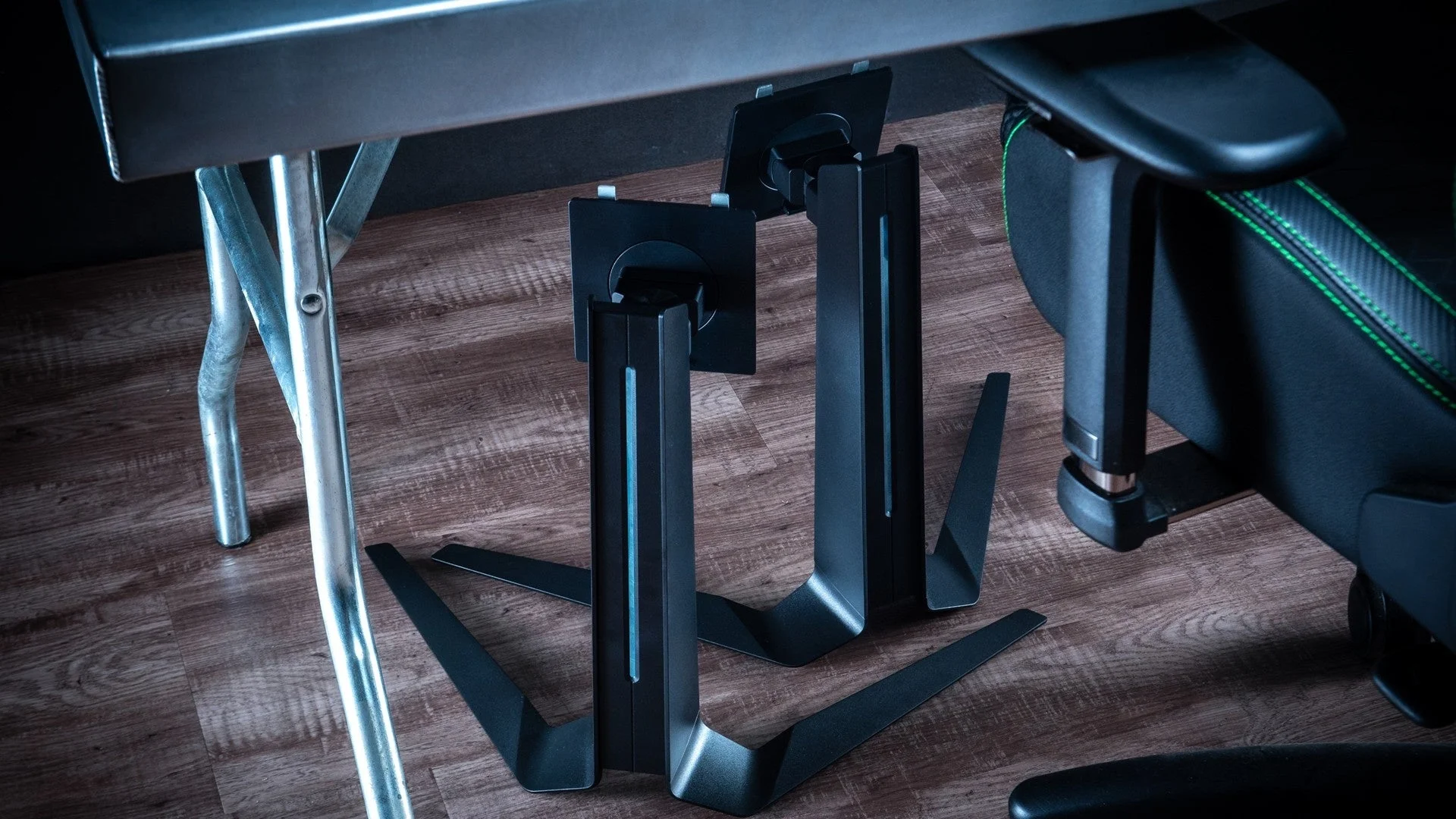 モニターアーム派からの声