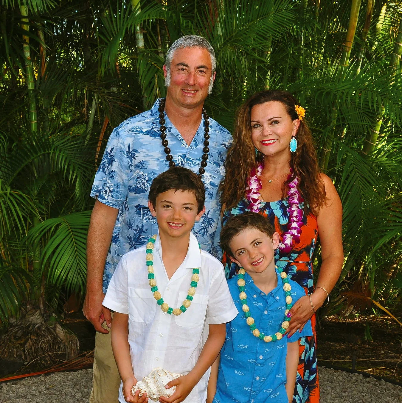 笑顔の家族写真