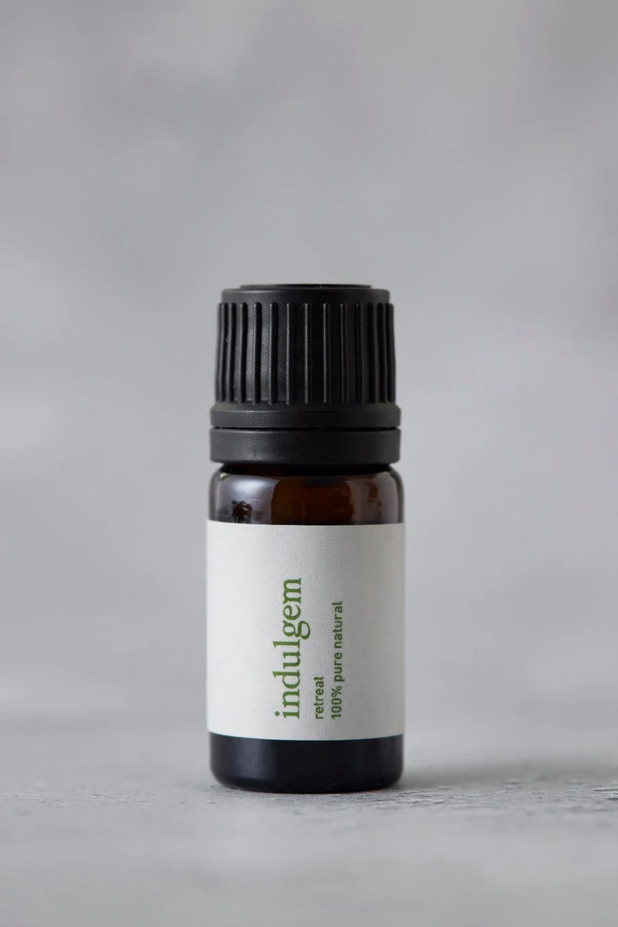 ブレンドエッセンシャルオイルのボトル