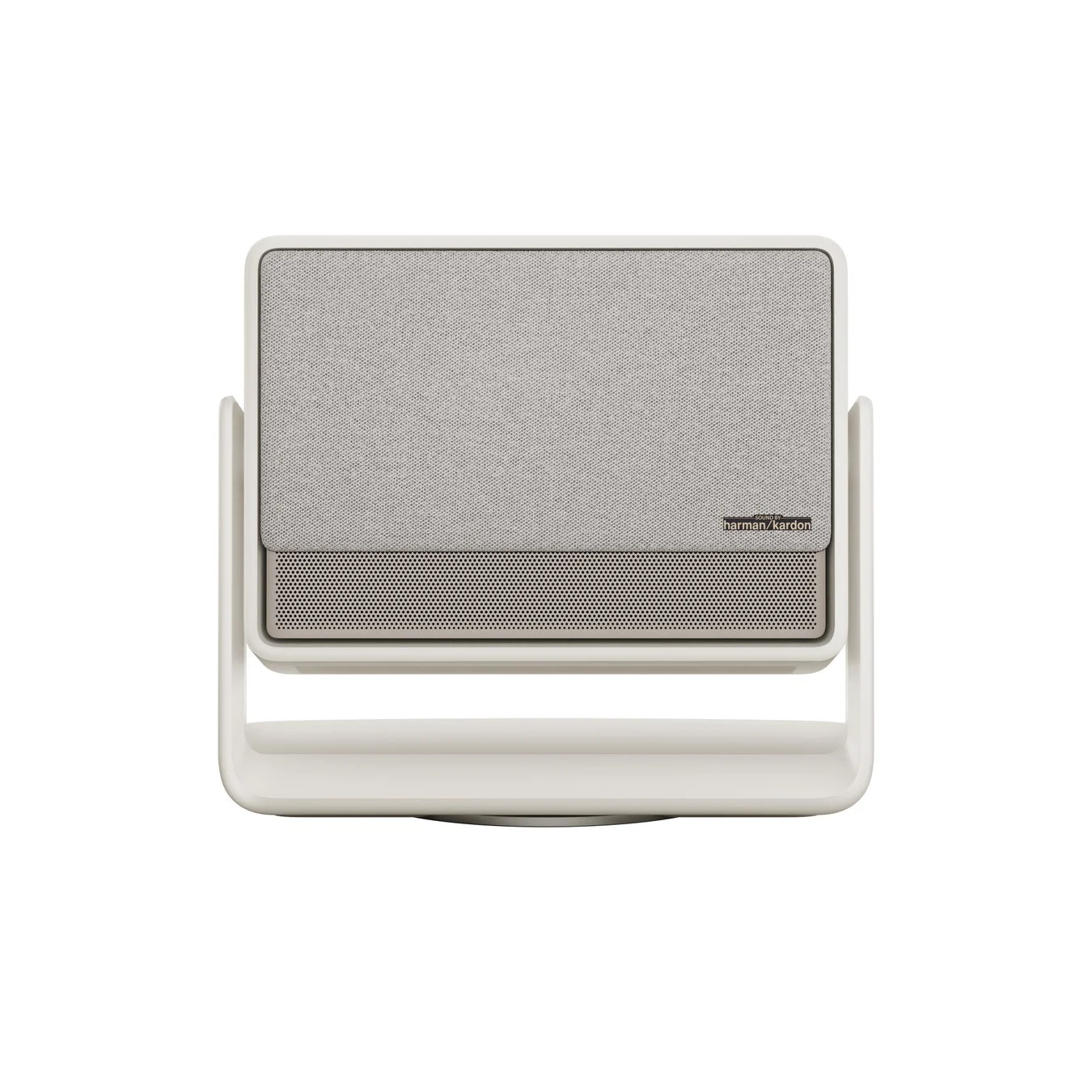 白い背景に、モダンなデザインのharman/kardon製スピーカーが写っています。上部はファブリック、下部は金属メッシュで構成され、白いスタンドに支えられています。