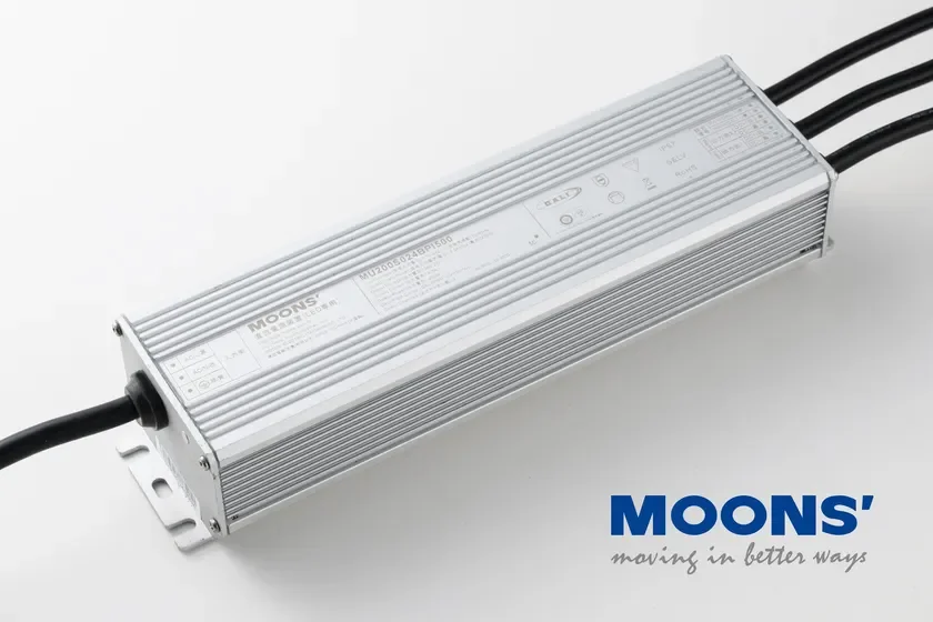 LEDドライバー,電源装置,定電流電源,電子部品,産業機器,照明,アルミ筐体,防水,MOONS'