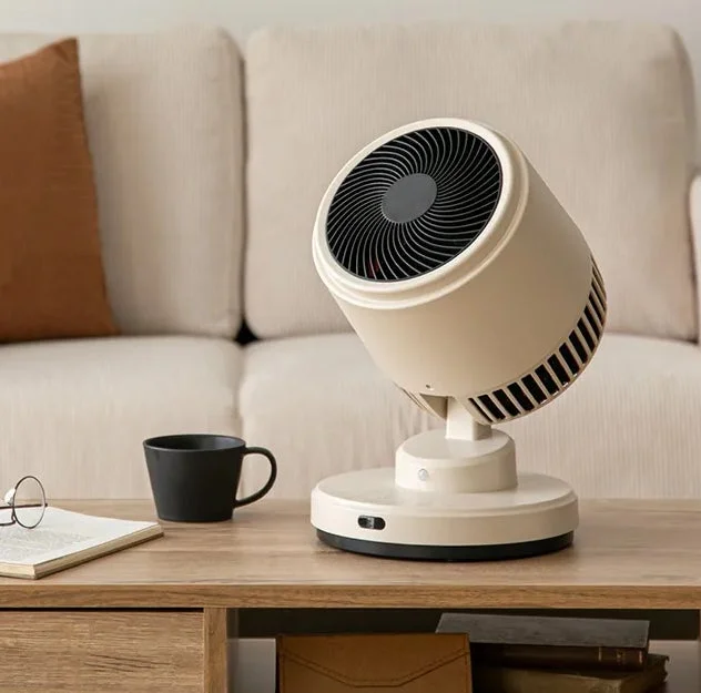 ベージュカラーのサーキュレーター