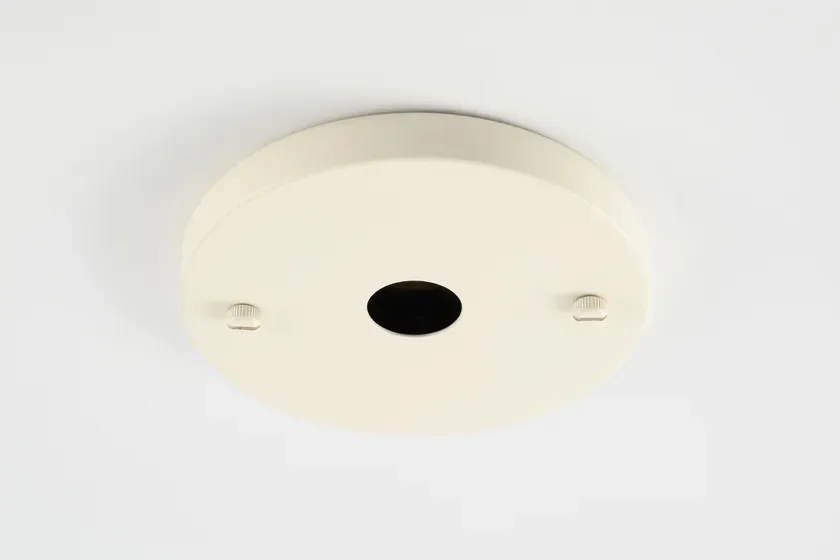 シーリングカバー,照明器具部品,天井,クリーム色,シンプル,円形,部品,白背景,電気工事