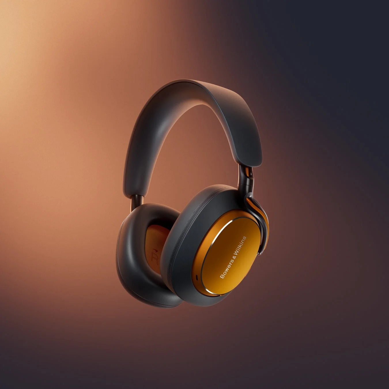 Bowers & Wilkins Px8 S2 McLaren Editionのイヤーカップ