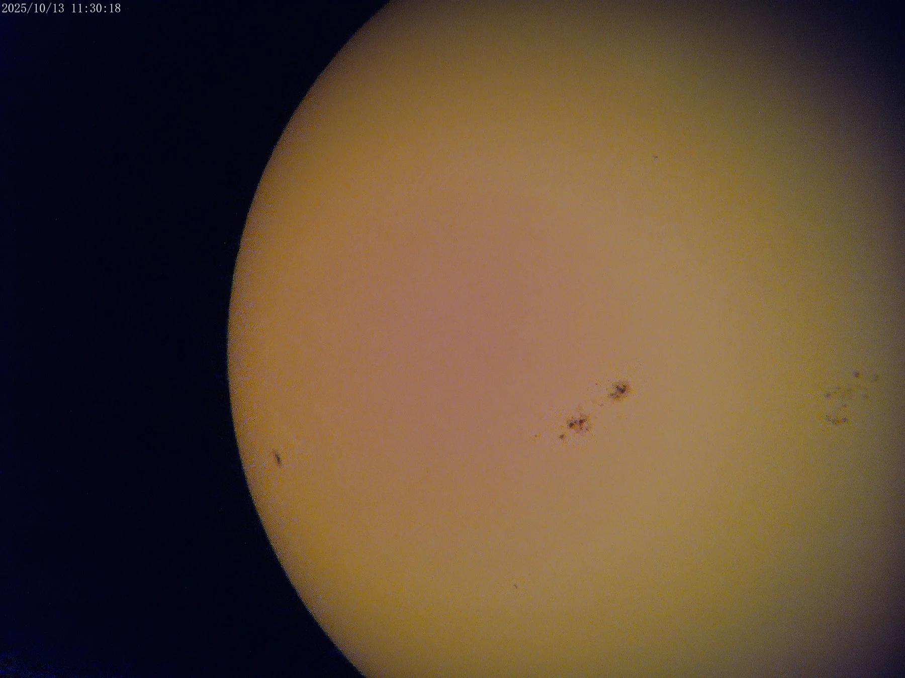 月面のクレーター