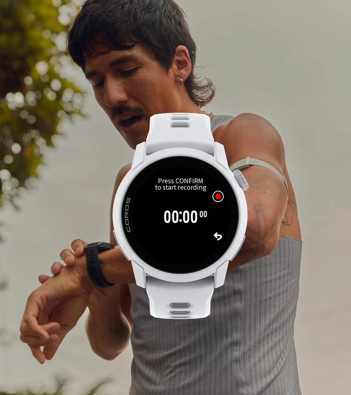 マイク搭載のCOROS PACE 4