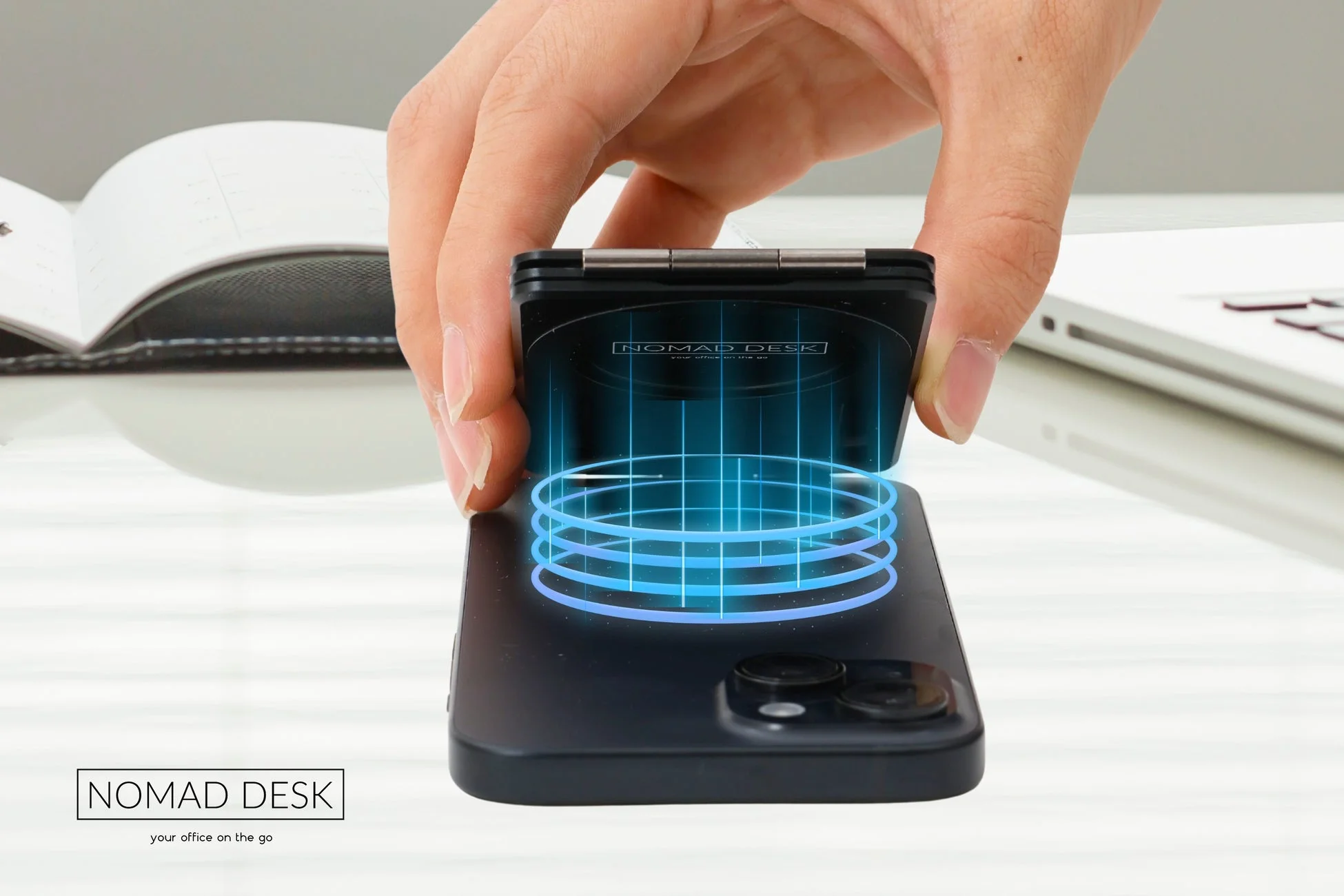 スマホを強力吸着