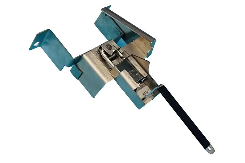 ボンネットロック部品2