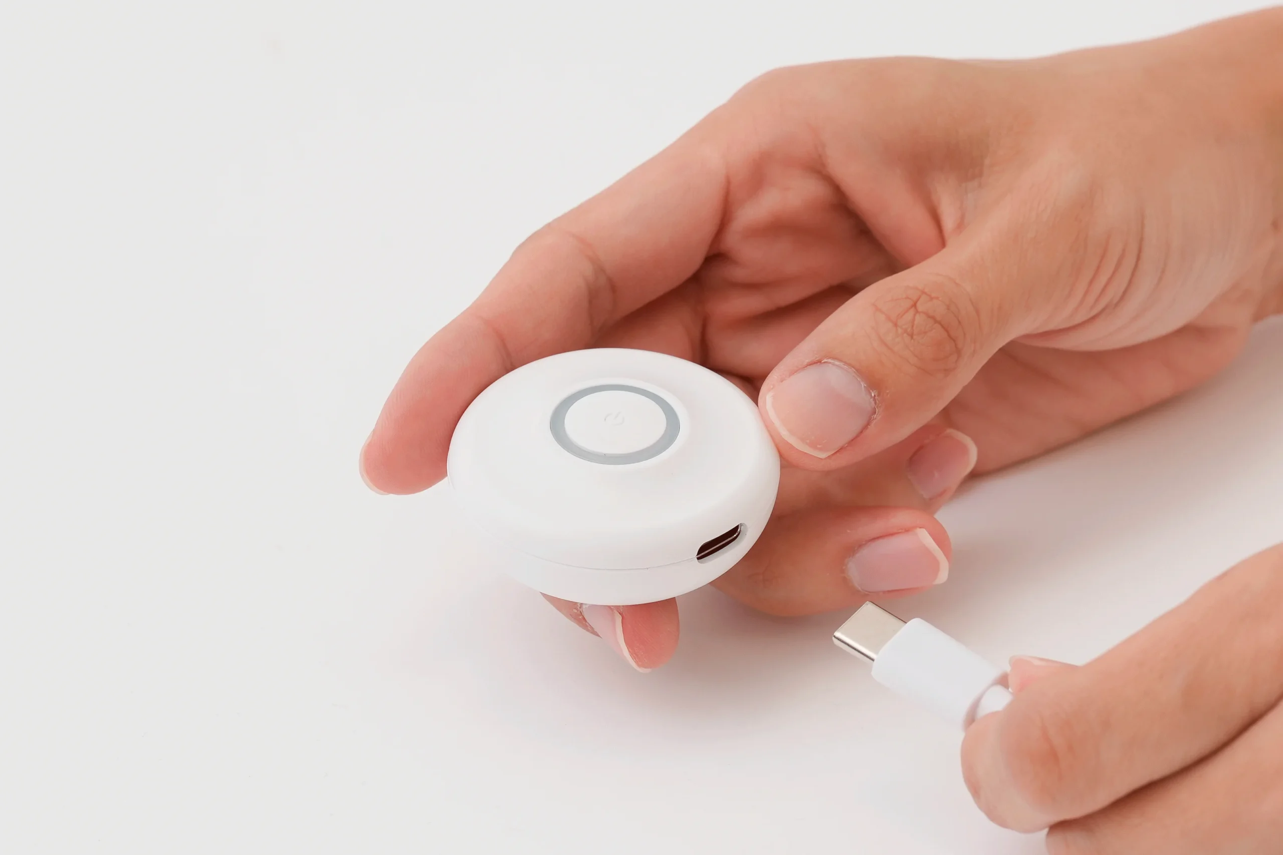 USB-C充電の様子