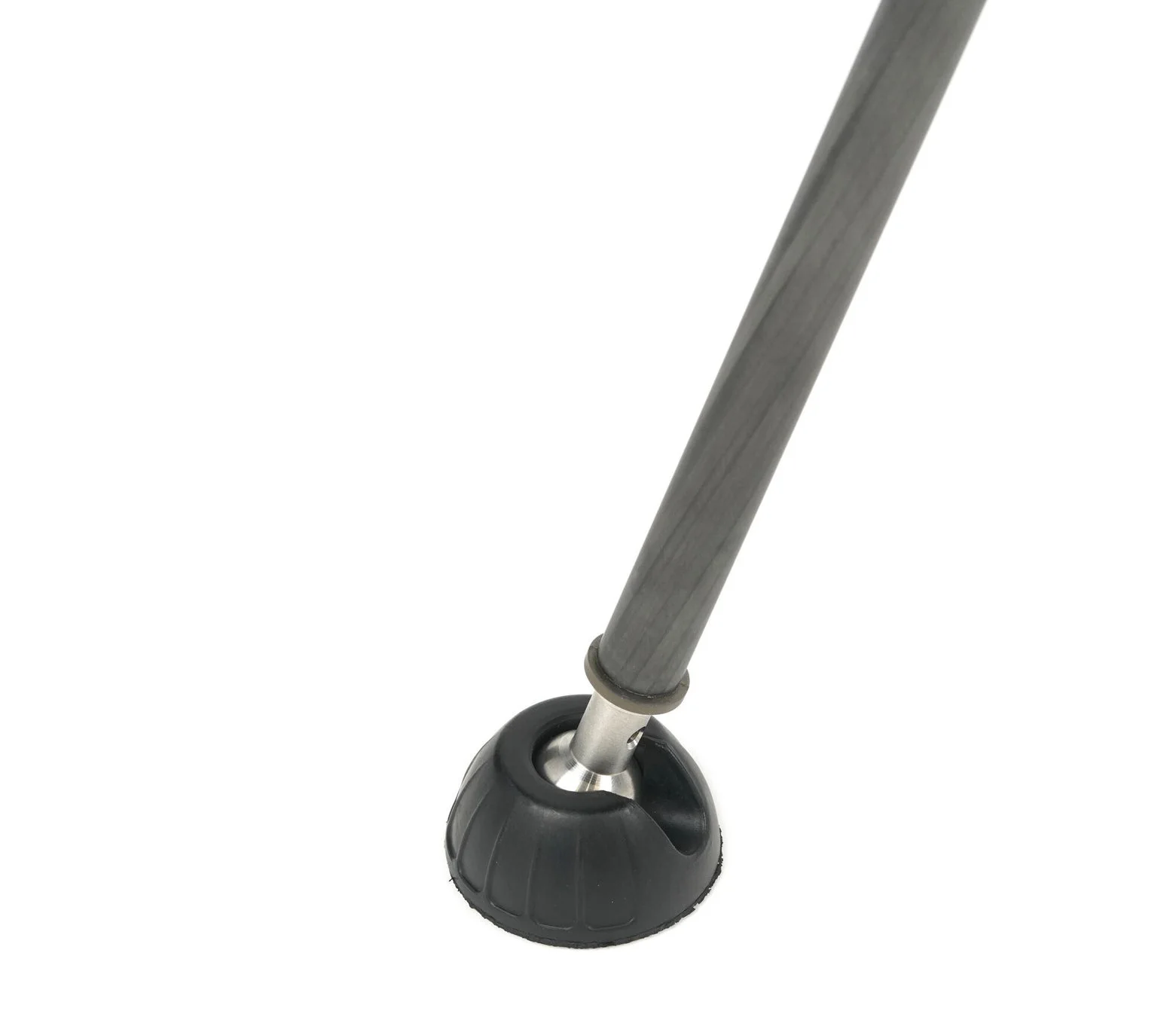 接地面が広い、蹄型石突を採用