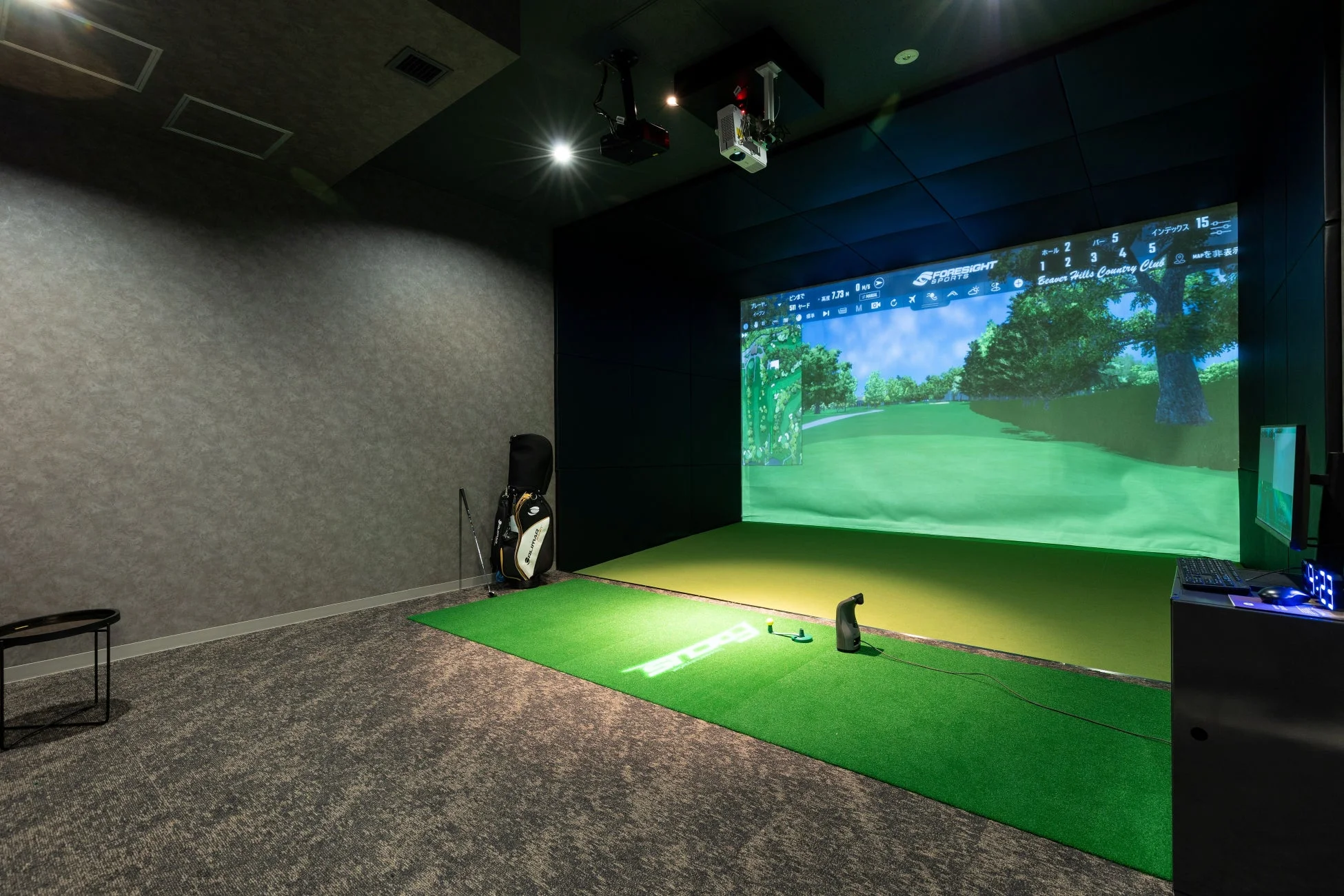 ゴルフシミュレーター