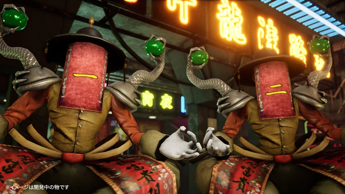 中華風の衣装をまとった二体の奇妙なキャラクター