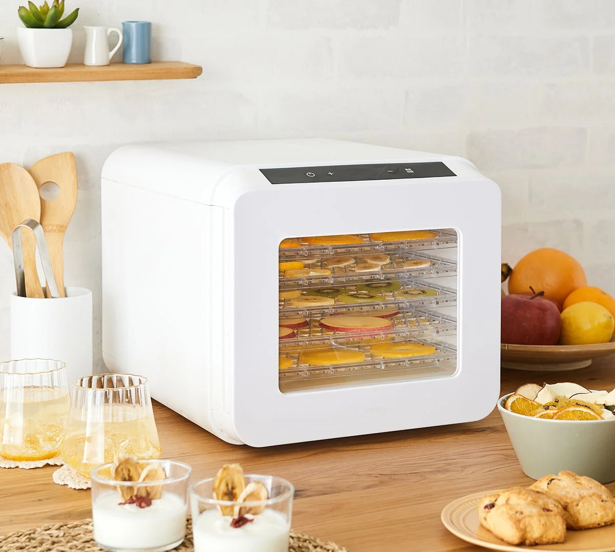 「乾燥」と「発酵」がこの一台で!simplusのフードドライヤーで広がる自家製グルメの世界