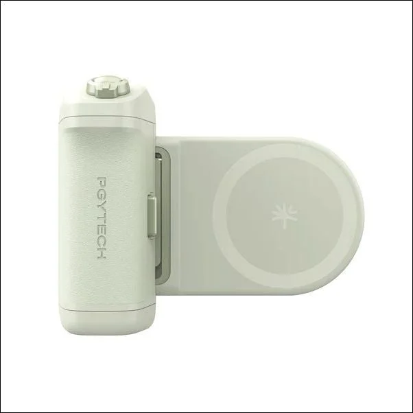 ミントグリーン