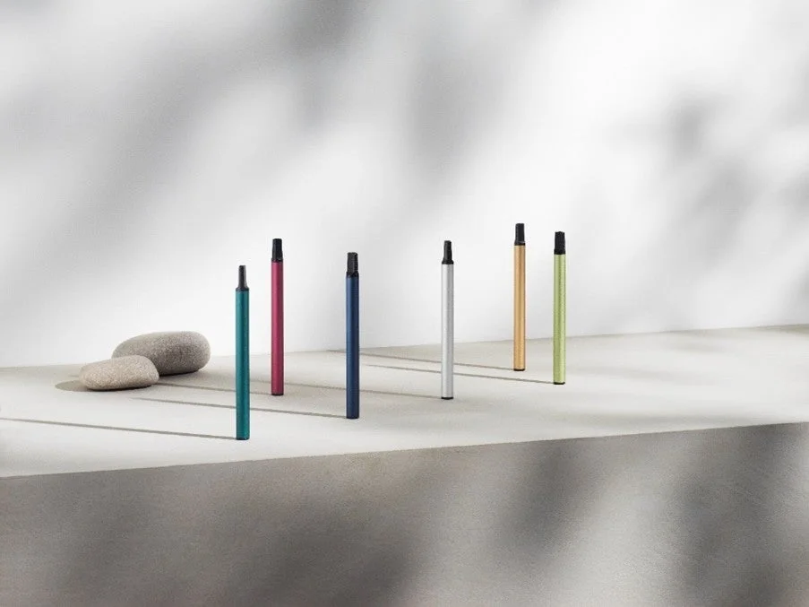 カラフルなペン型電子デバイス