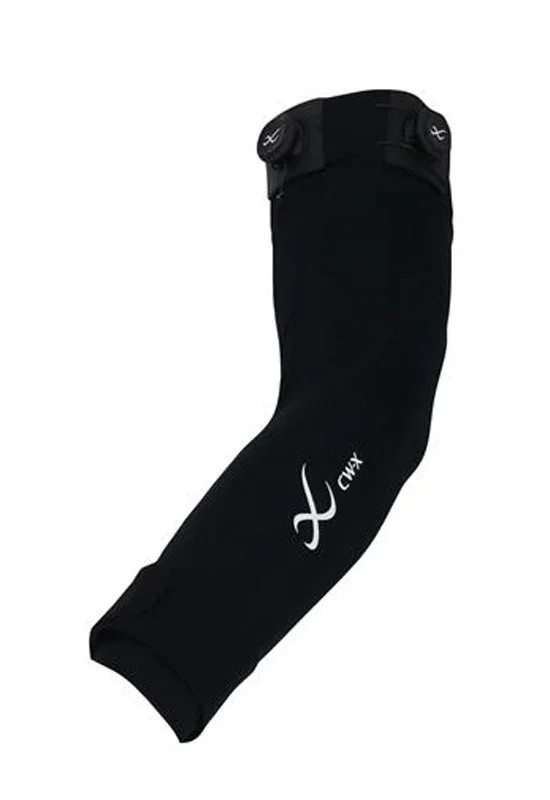 CWXロゴ入りアームスリーブ