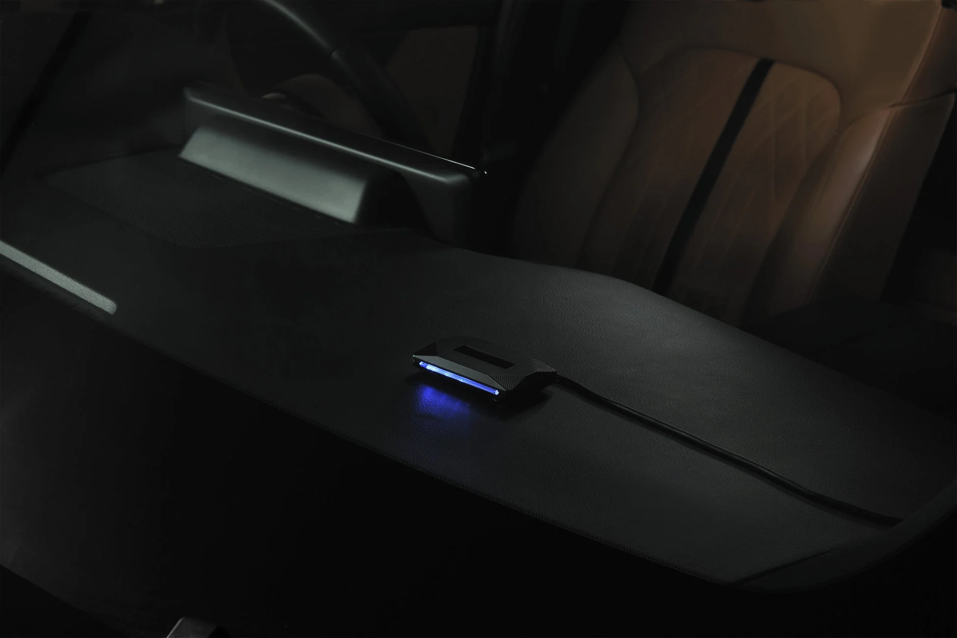 車内ダッシュボードに設置された製品