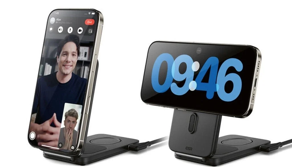 ESR製充電スタンドに置かれたiPhone