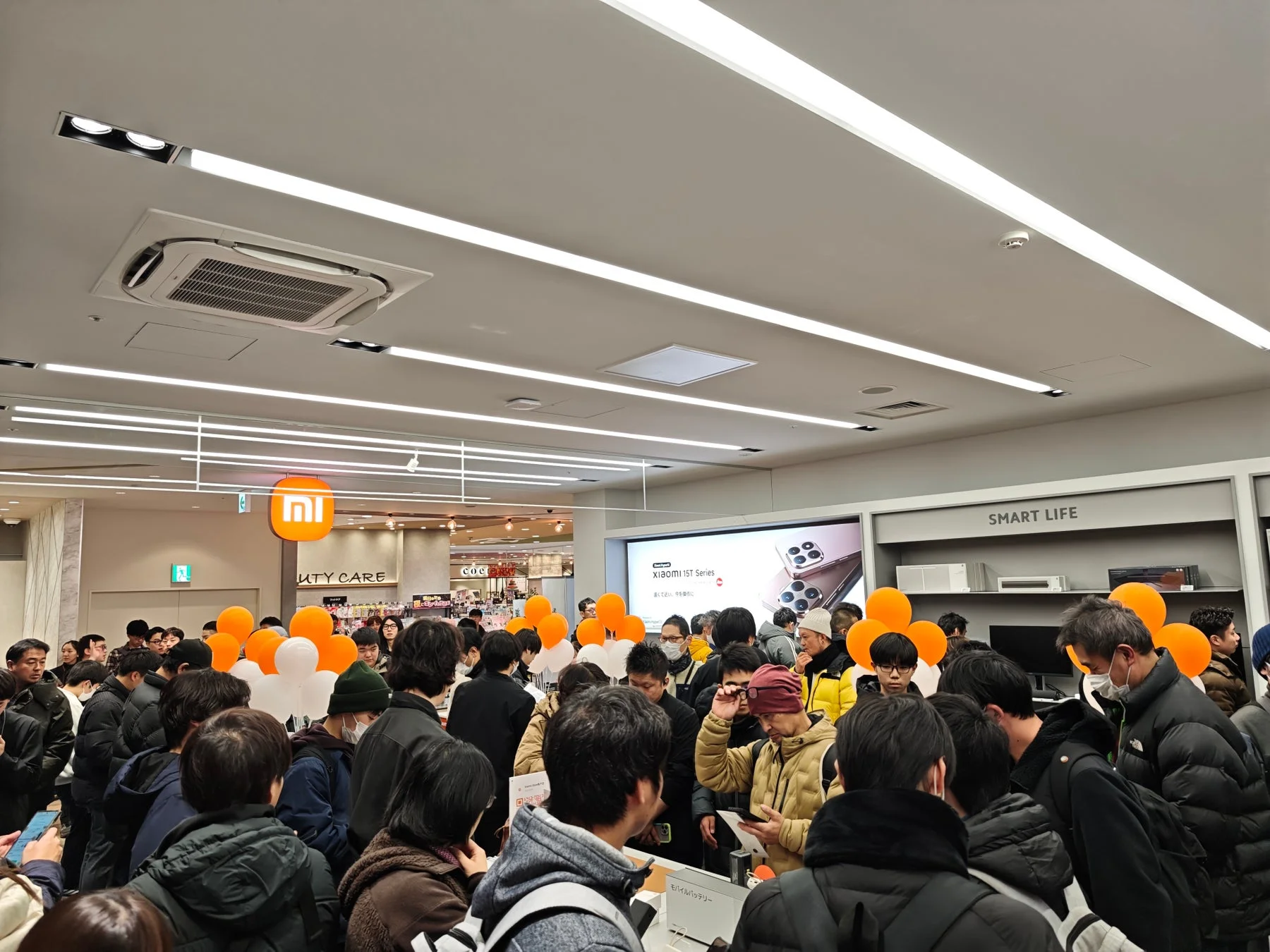 Xiaomi Storeカメイドクロック店内の様子