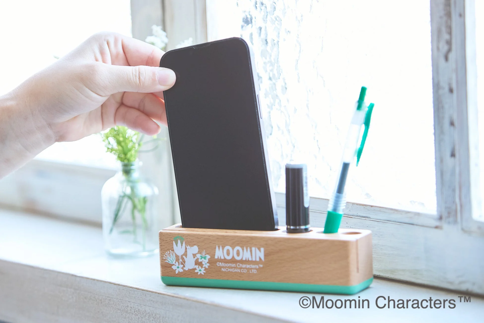 ムーミン デスクスタンドの収納例