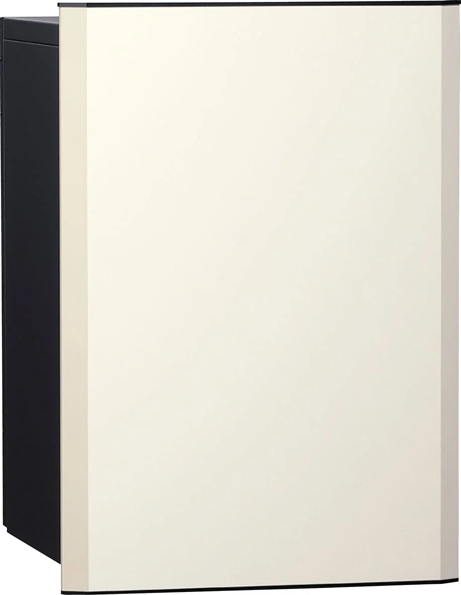 マットホワイトの宅配ボックス