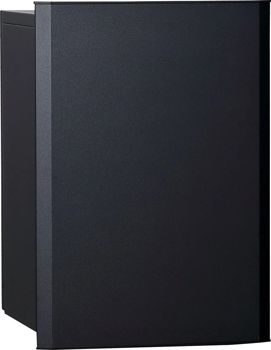 マットブラックの宅配ボックス