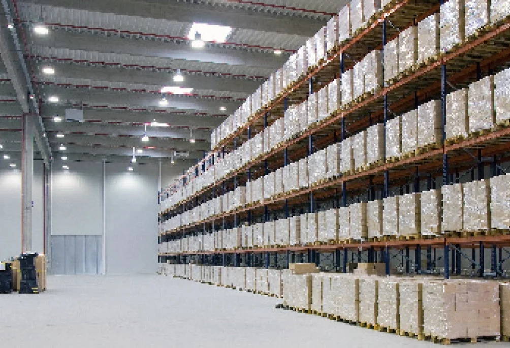 広々とした倉庫