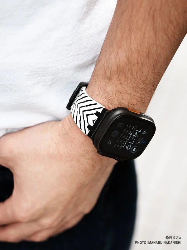 三面怪人ダダモデルのApple Watchバンド