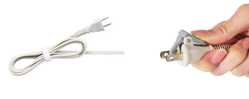 ラク抜きプラグとコードバンド