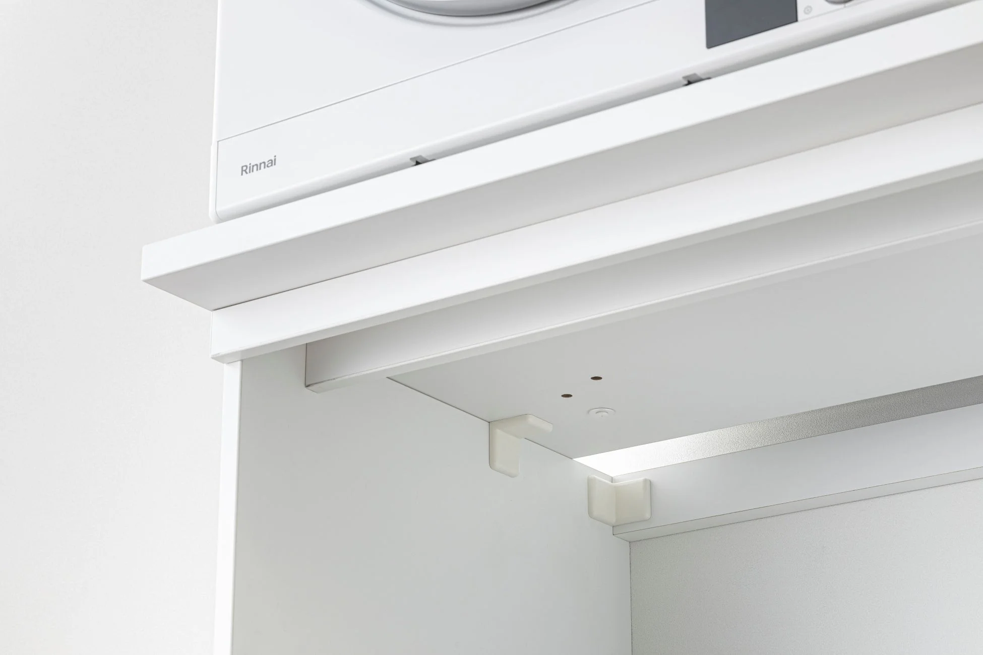 乾太くん専用台の配線・蛇口用切り欠き