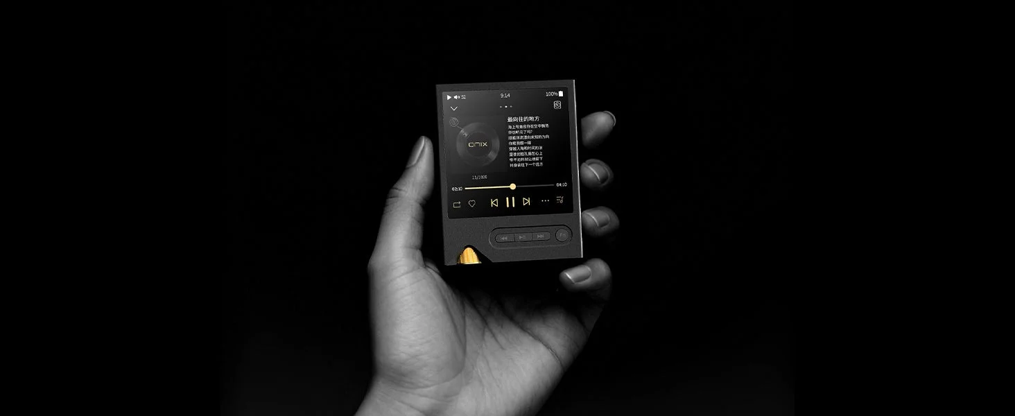 手で持ったONIX Tocata XM2