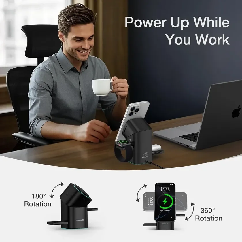 男性がオフィスデスクでコーヒーを飲みながら仕事をしている様子と、スマートフォン、スマートウォッチ、ワイヤレスイヤホンを同時に充電できる多機能充電スタンド