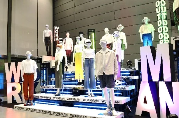 WORKMAN WORK OUTDOOR マネキン展示