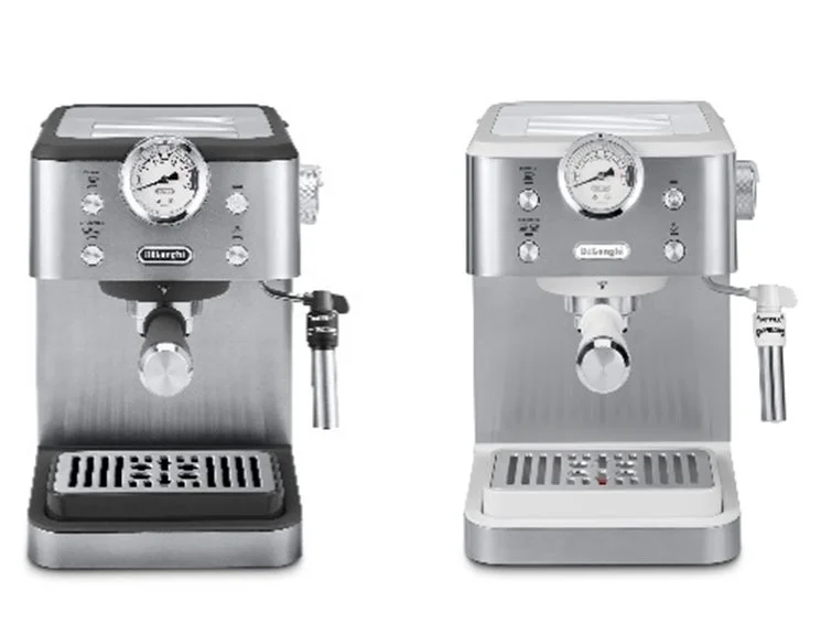 メタルシルバーとホワイトの比較