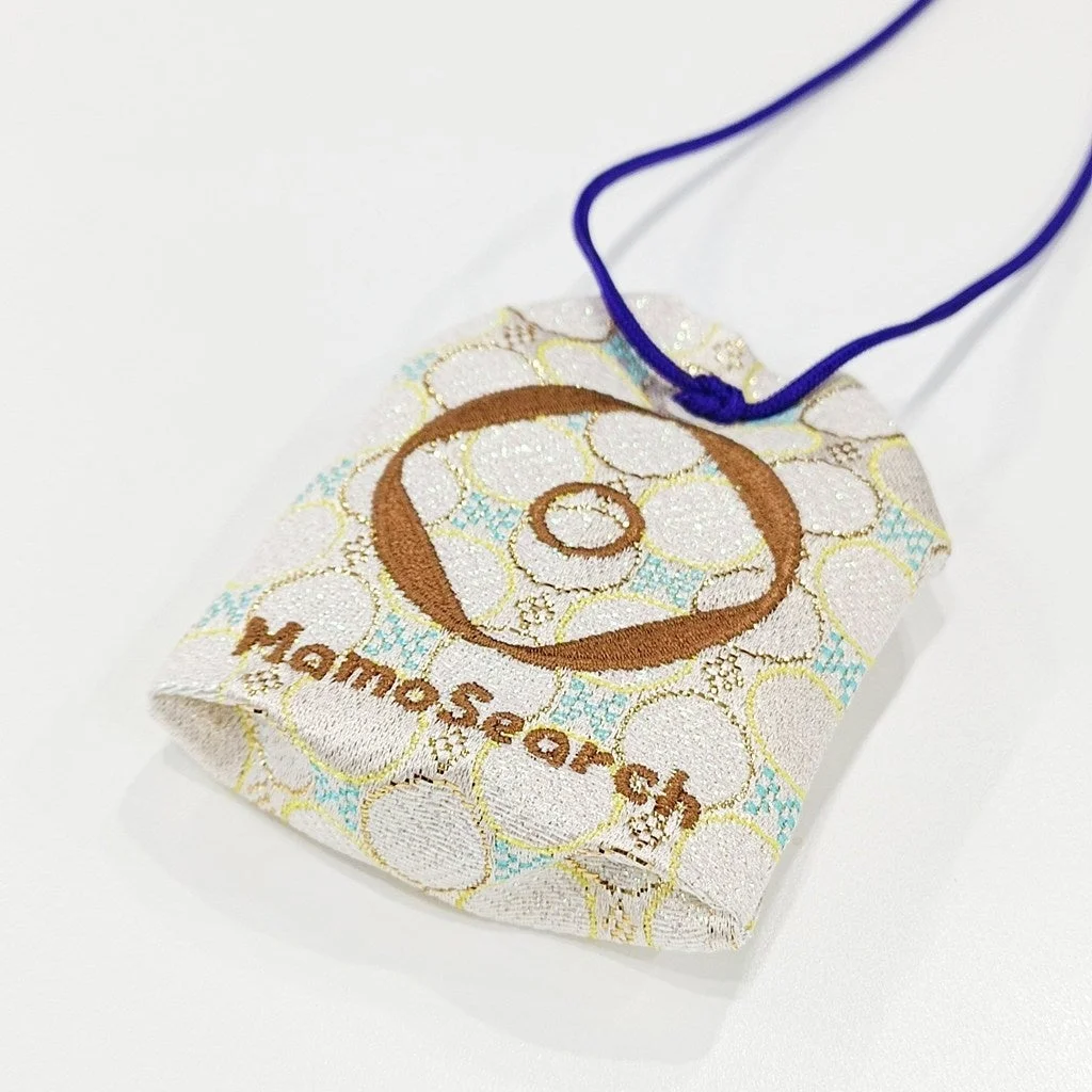 お守り風カバー裏面