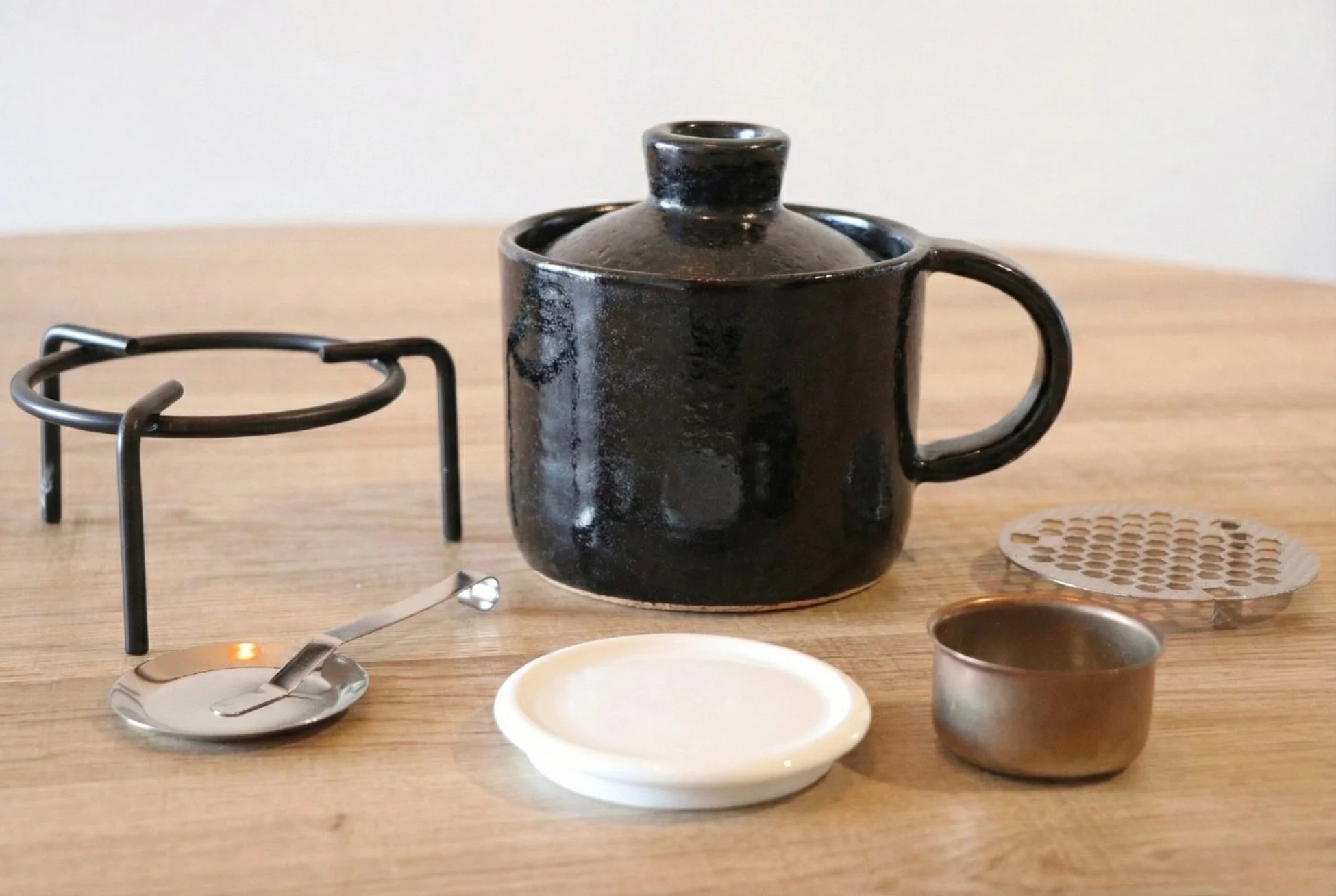 ポットと調理器具