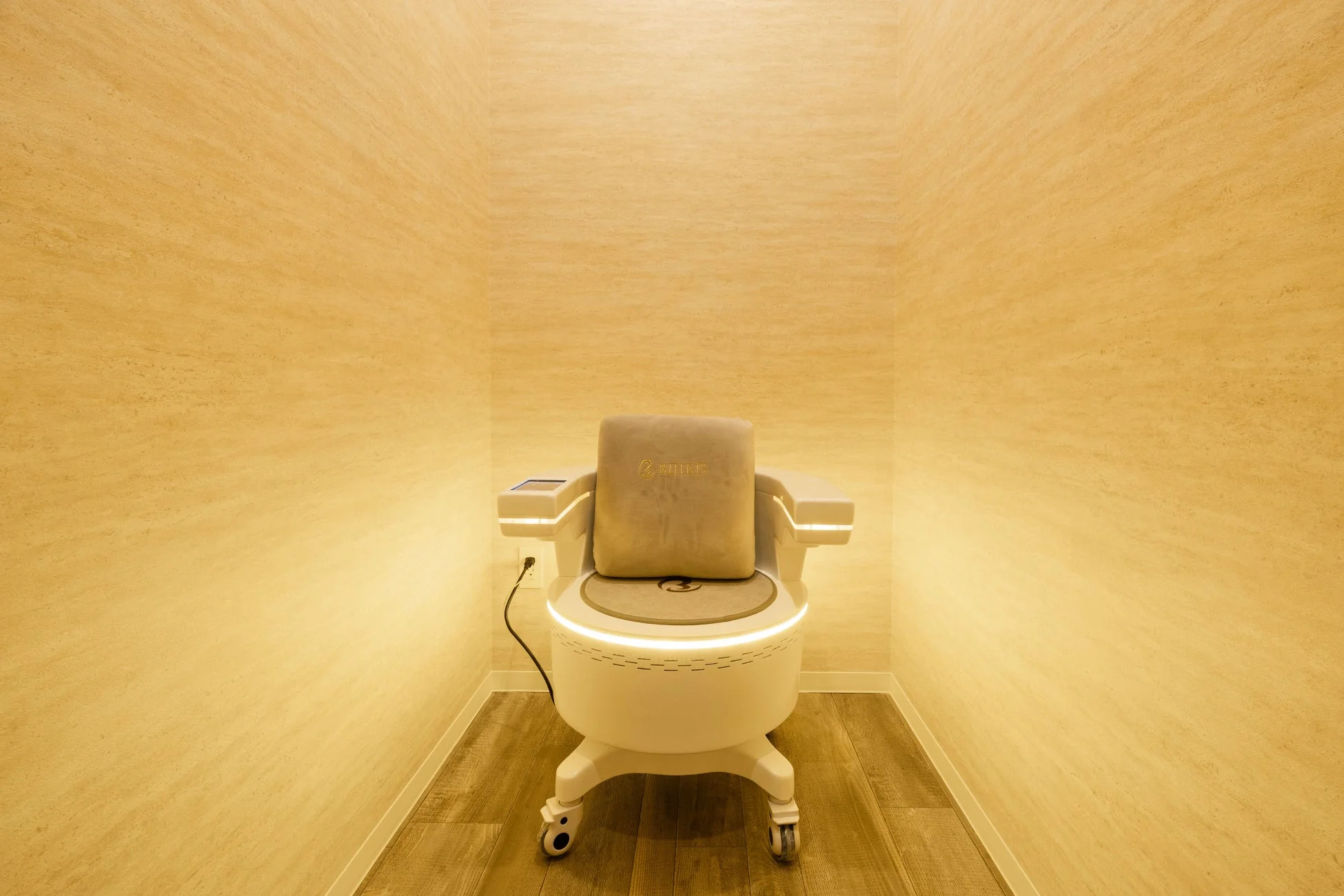 骨盤底筋トレーニングマシン