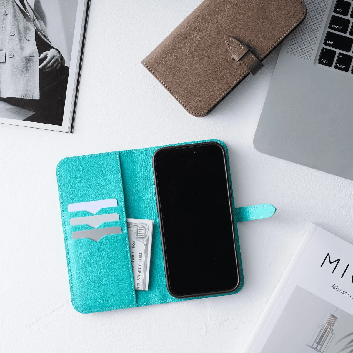 手帳型ケースの収納イメージ