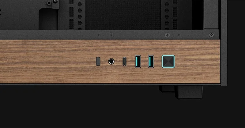 木目調のI/Oパネル