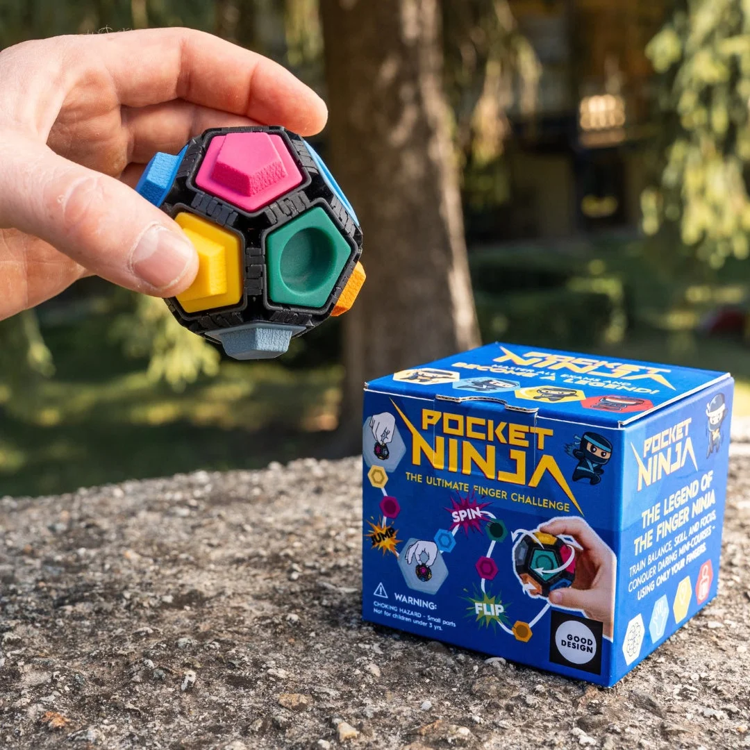 POCKET NINJAの本体と箱