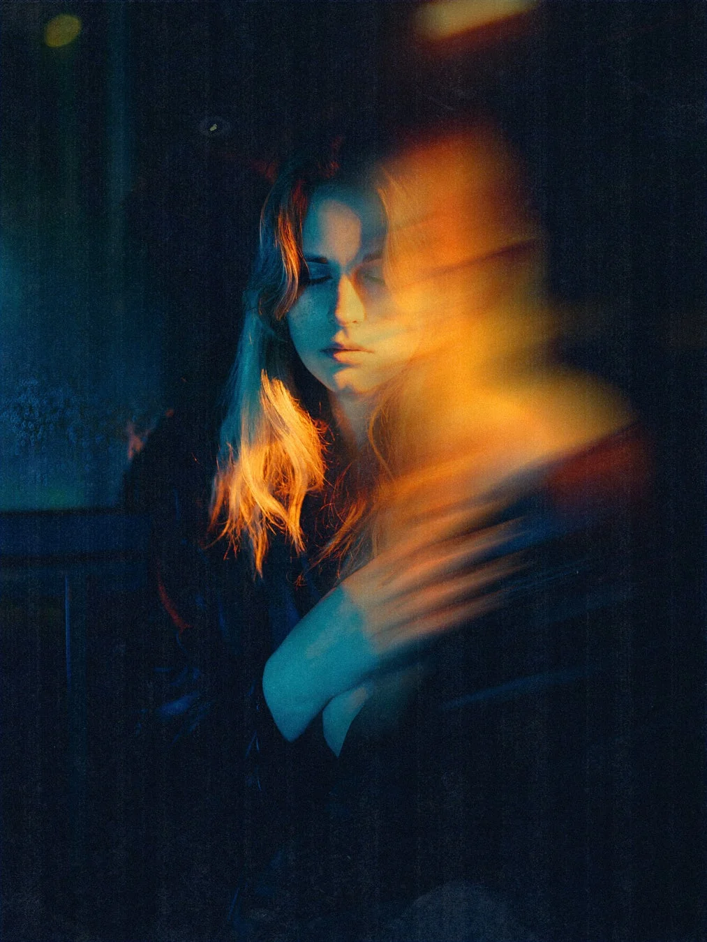 女性の幻想的なポートレート