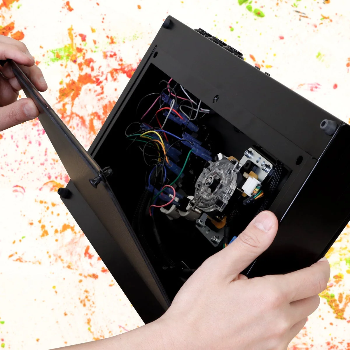 M-GAMING A02の内部構造