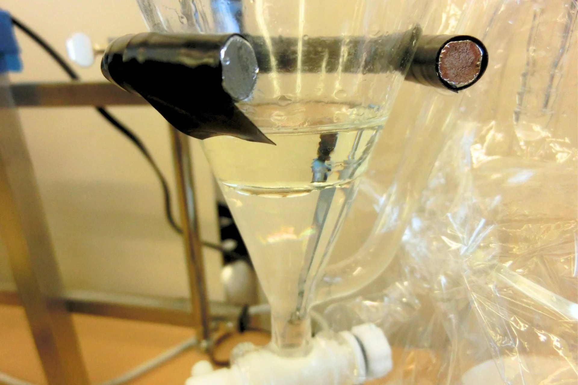 分液漏斗と液体