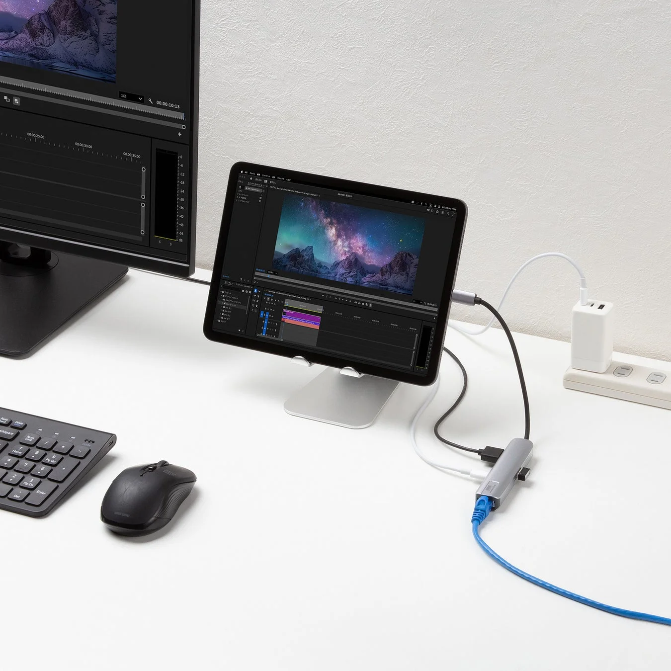 タブレットを接続したクリエイティブな作業環境