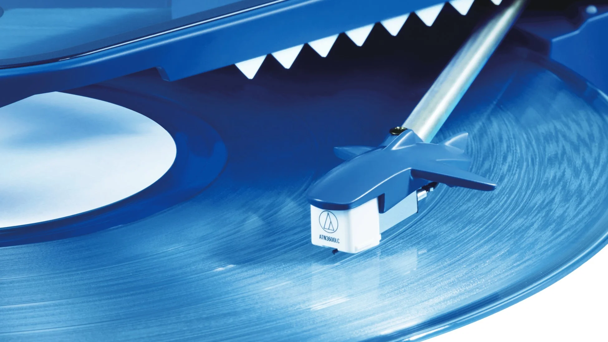 サメの口を模したレコード針