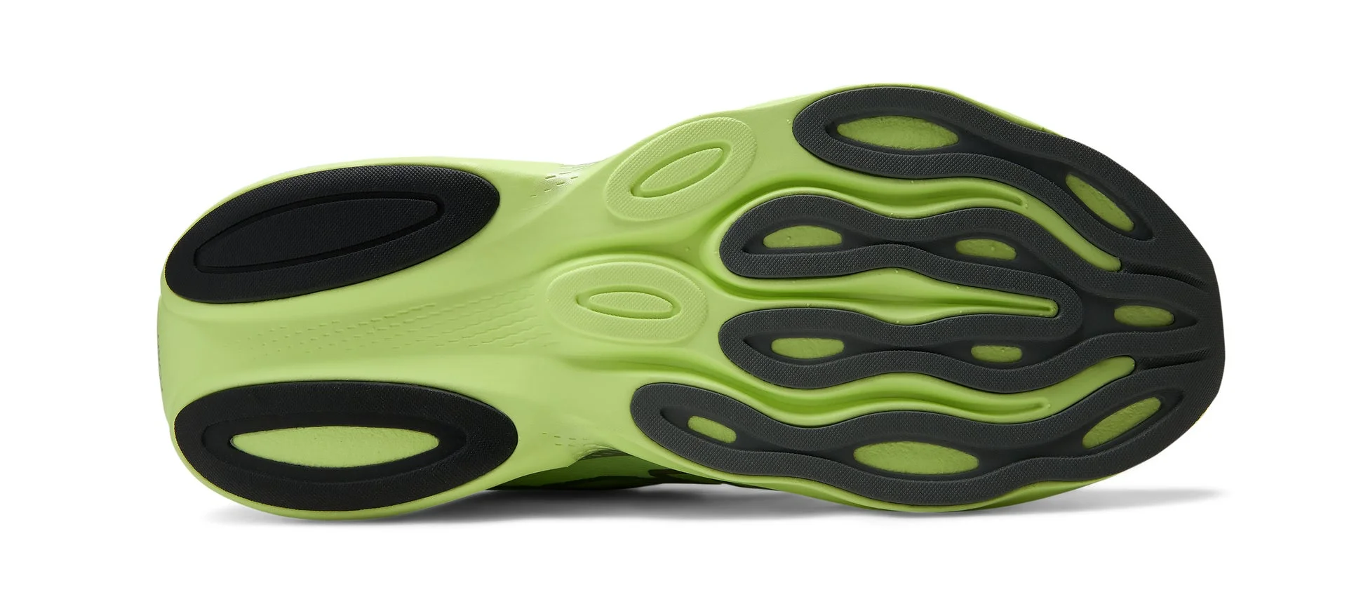 ライムグリーンと黒の靴底