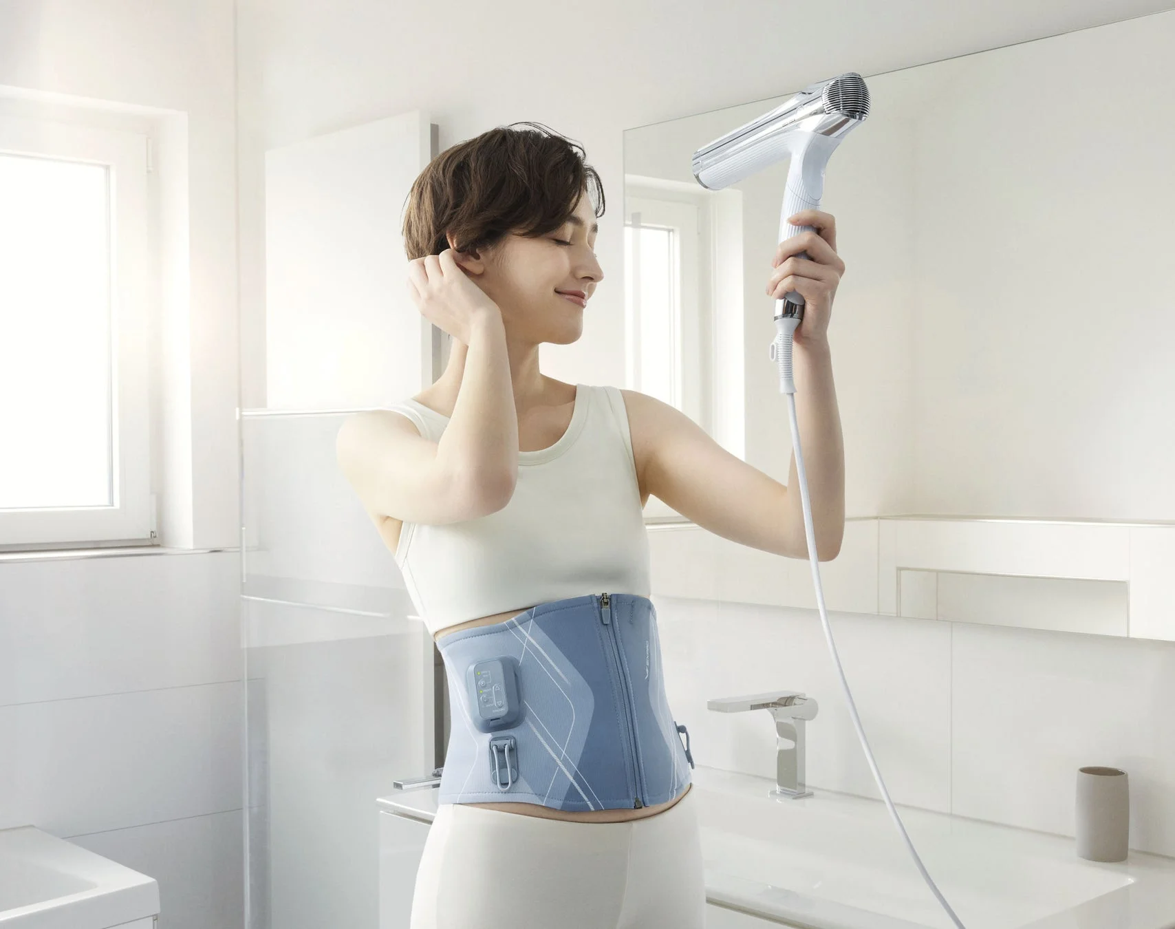 ながらトレーニングイメージ(ドライヤー)