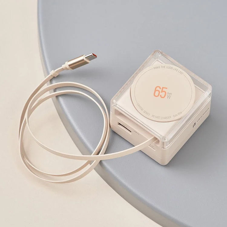 Life on Productsから新発売!出張に最適、コード巻取式65W USB急速充電器が登場